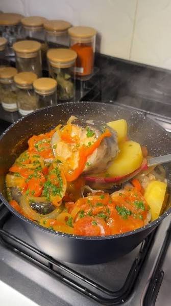 Peixe Ensopado com Batatas